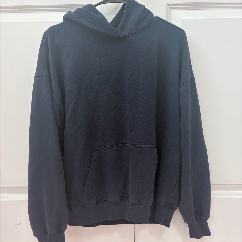 Women’s hollister navy blue hoodie